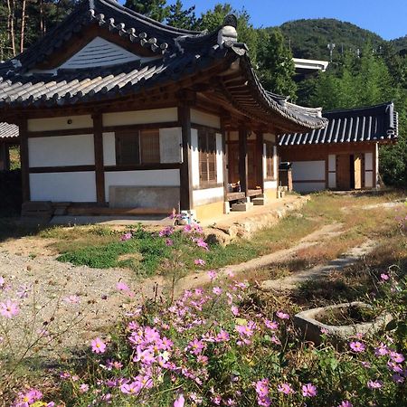 Korean Traditional House - Chungnokdang Hotel Poszong Szoba fotó