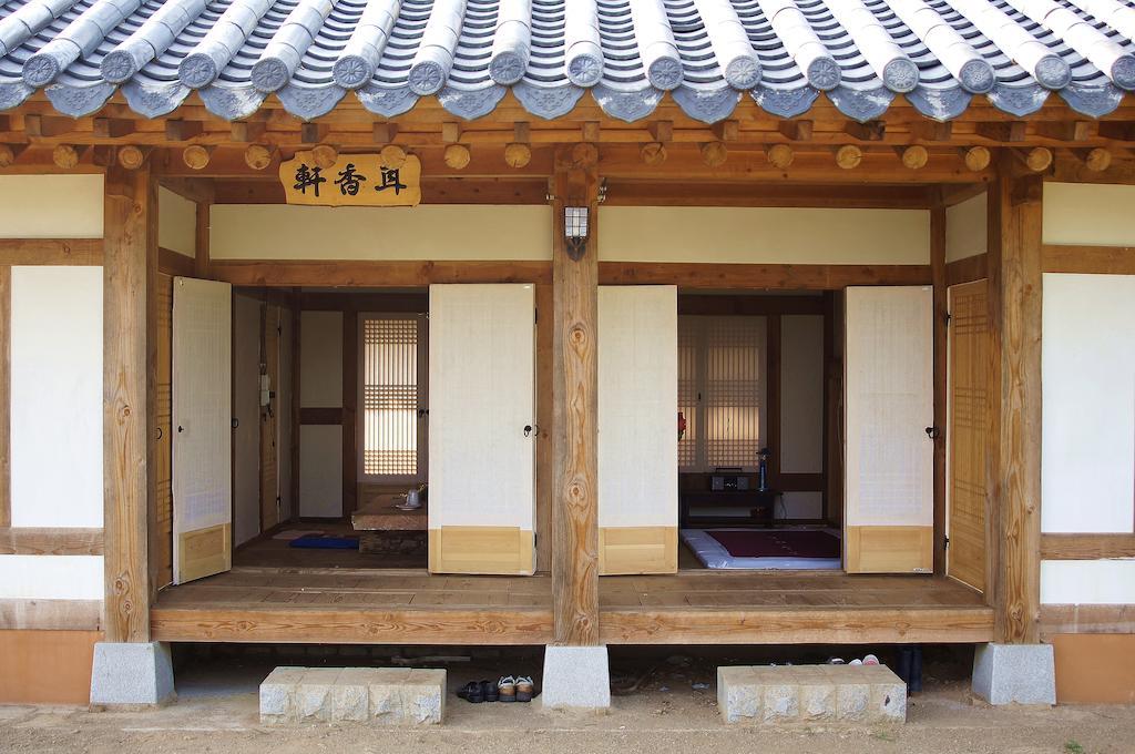 Korean Traditional House - Chungnokdang Hotel Poszong Szoba fotó