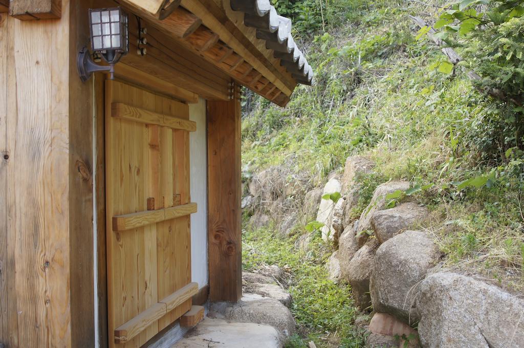 Korean Traditional House - Chungnokdang Hotel Poszong Szoba fotó