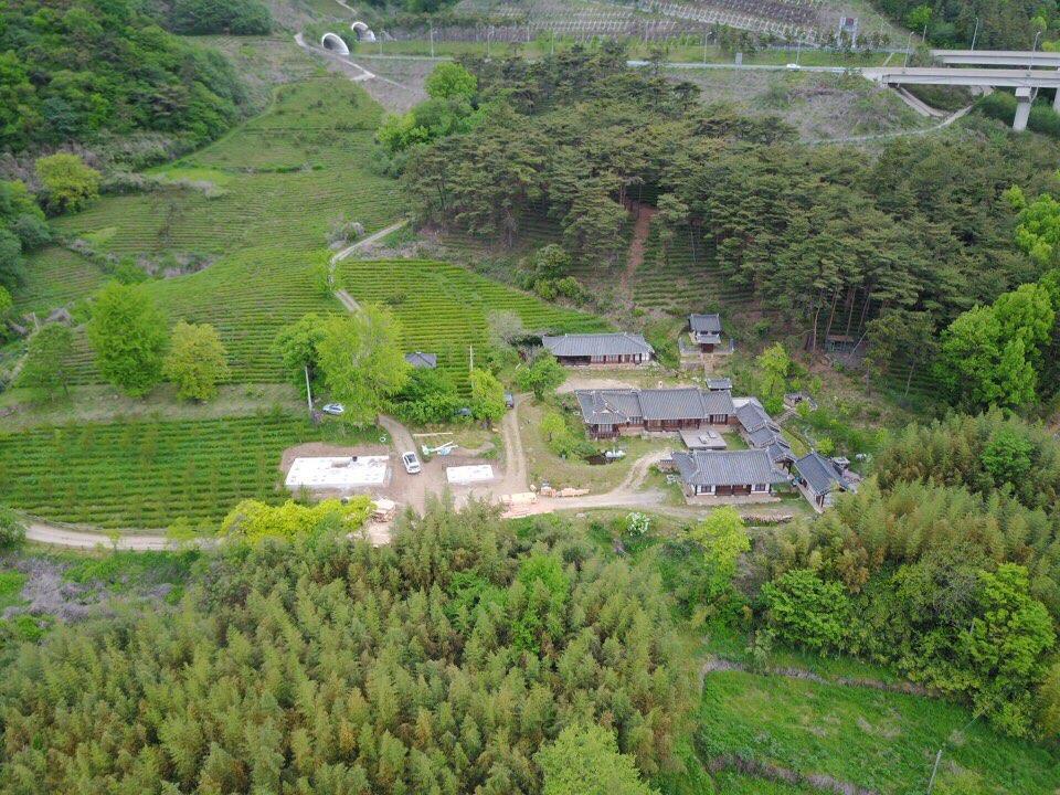 Korean Traditional House - Chungnokdang Hotel Poszong Kültér fotó